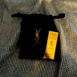 YSL touché eclat blur primer